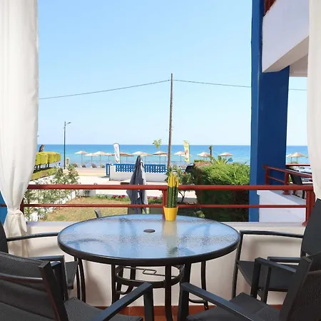 Beachfront Lina *