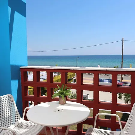 Beachfront Lina 别墅