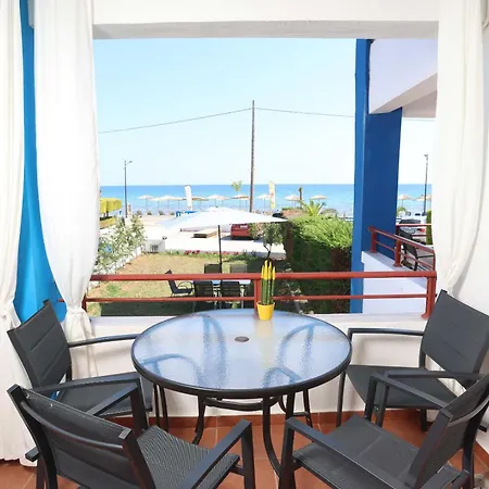 Beachfront Lina