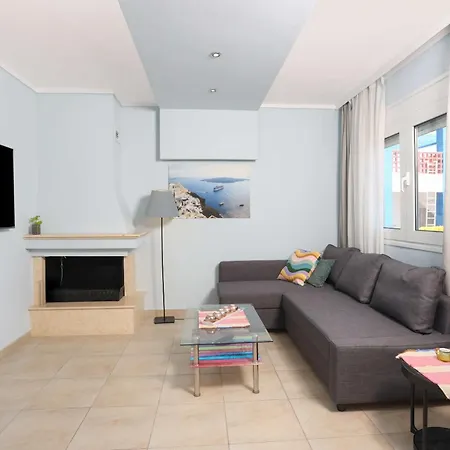 Beachfront Lina Villa *